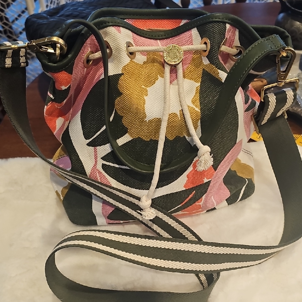 Boden Canvas Bucket Bag/Crossbody